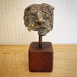Art brut tête bronze 1950
