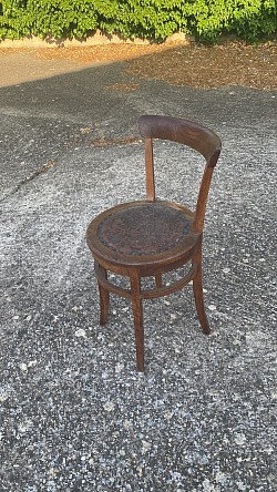 Chaise arts & crafts cuir et bois